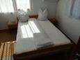 Cazare in Baile Felix - VILA NEVIS - Baile Felix - click aici, pentru marirea pozei